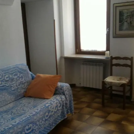 Apartment Holle Manerba del Garda